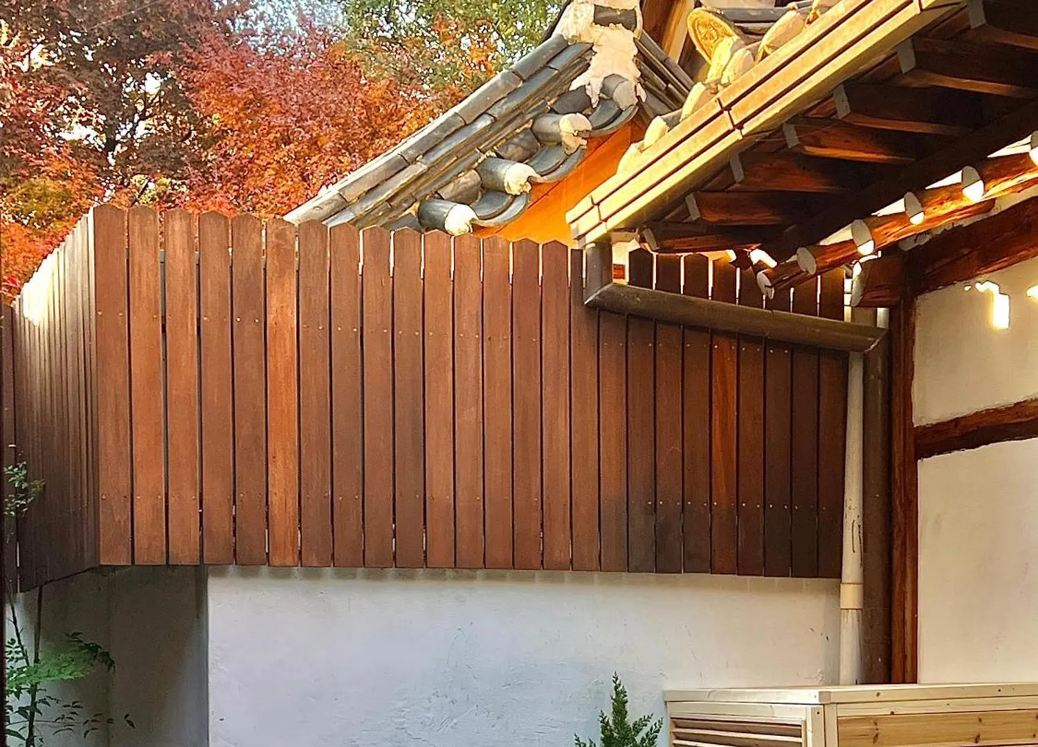A Traditional Korean House With A Yard Seoel Appartement